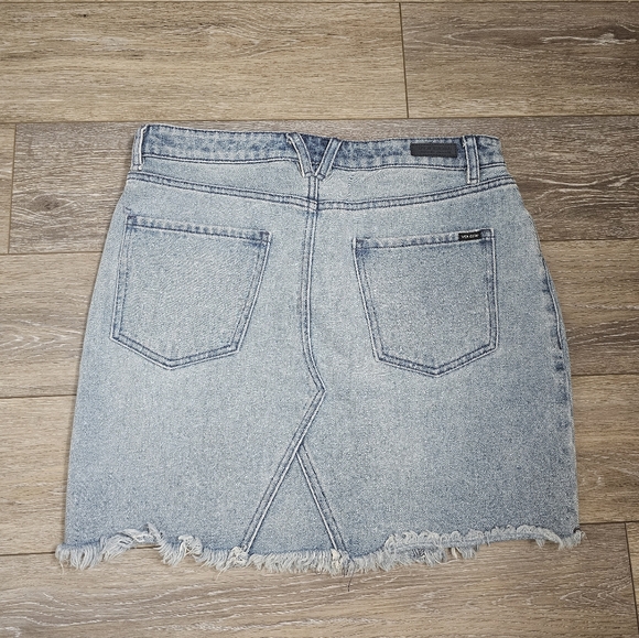 Womens Volcom Denim Mini Skirt sz 10 - Picture 6 of 7